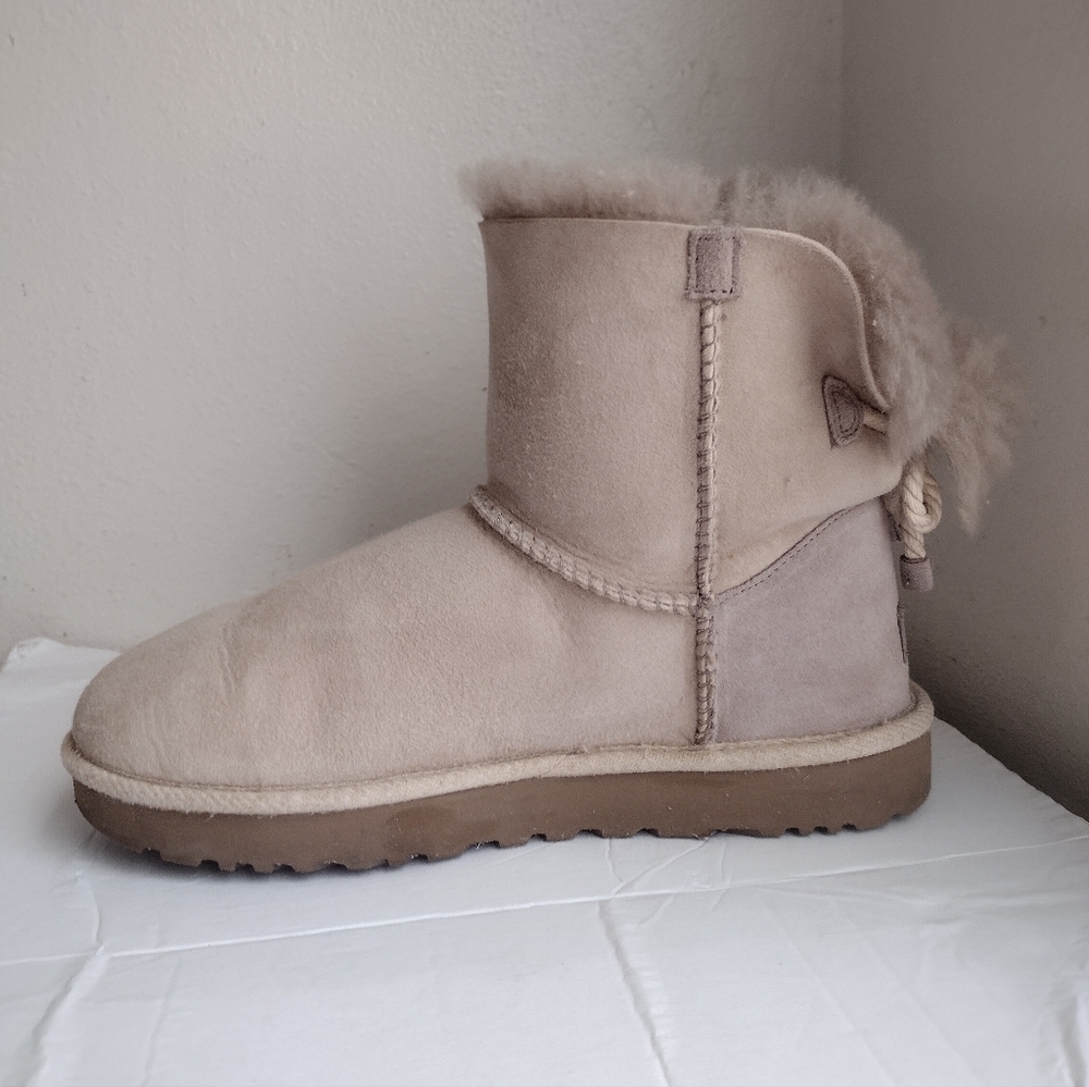 UGG Women's Selene Baily Bow Nautical Bow - Picture 8 of 14
